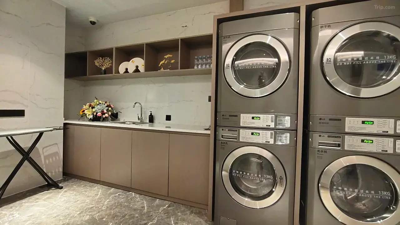 Gói chỗ ở tại Khách sạn Crystal Orange ở Vườn thú hoang dã Thượng Hải [bao gồm xe đưa đón]